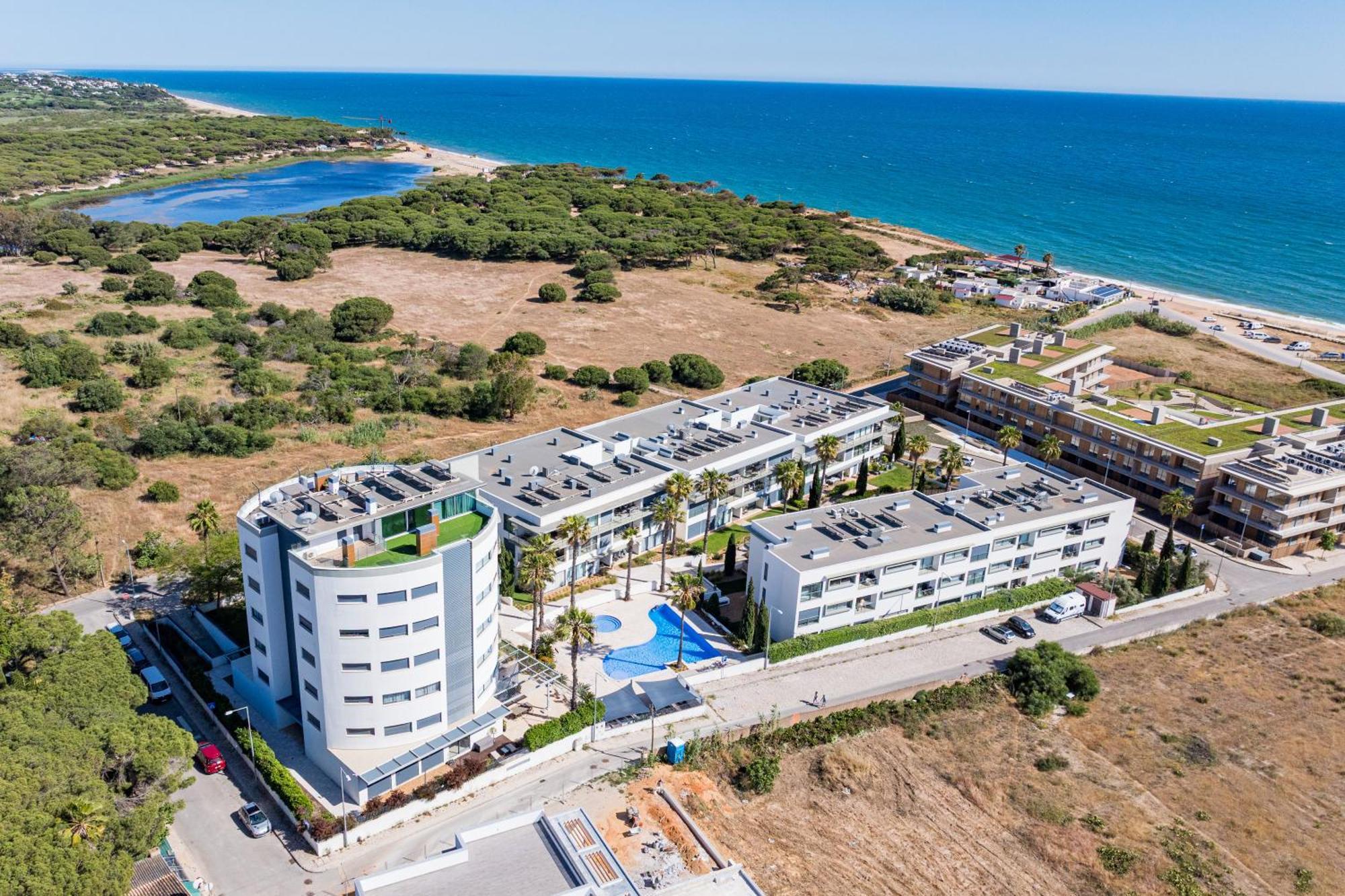 Cavalo Preto Luxury Beach Apartment By Golden Zenith 奎特里拉 外观 照片